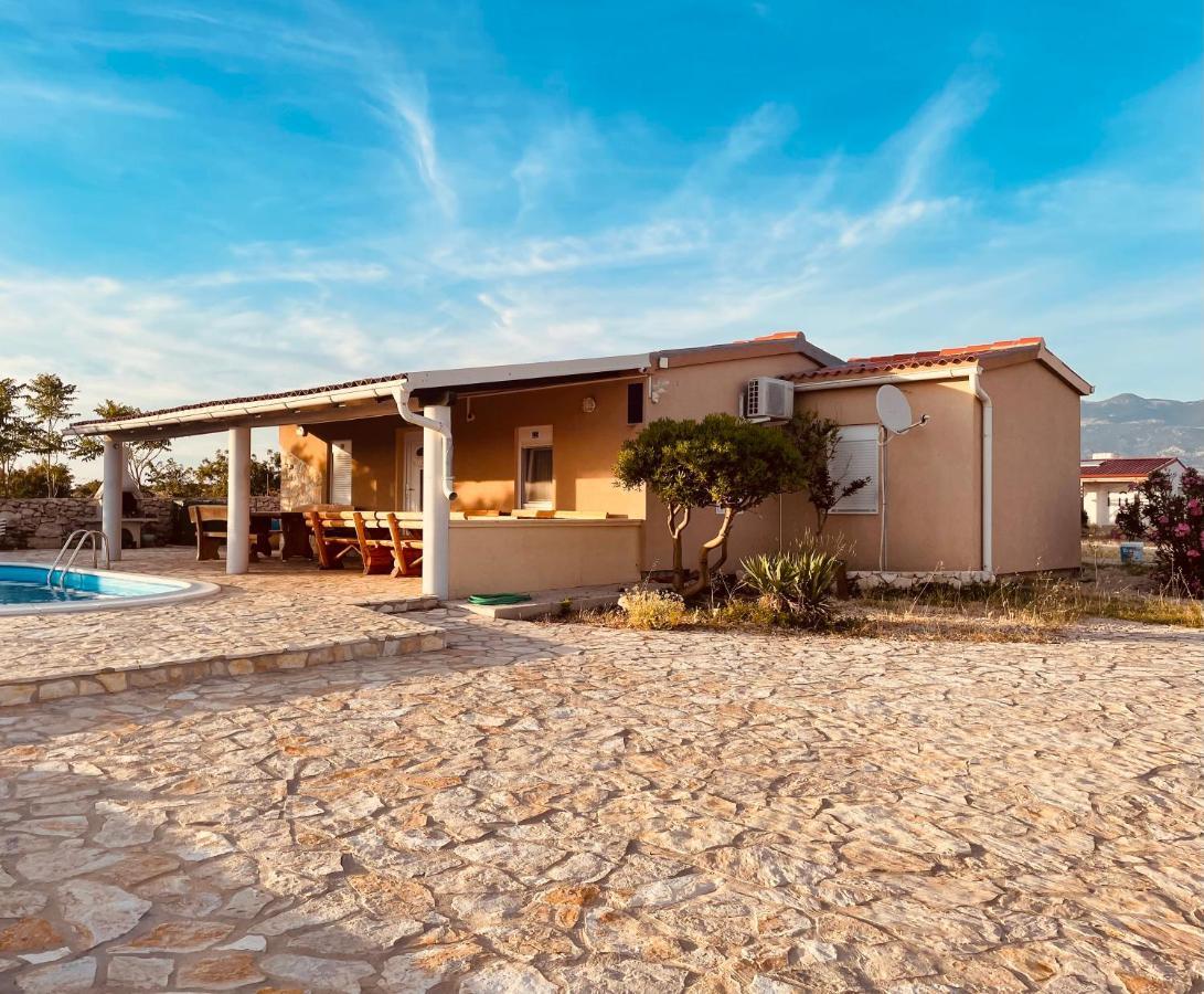 Beautiful Secluded Area Near Novalja Vacation House With Pool And Sea View Villa Lara Eksteriør bilde